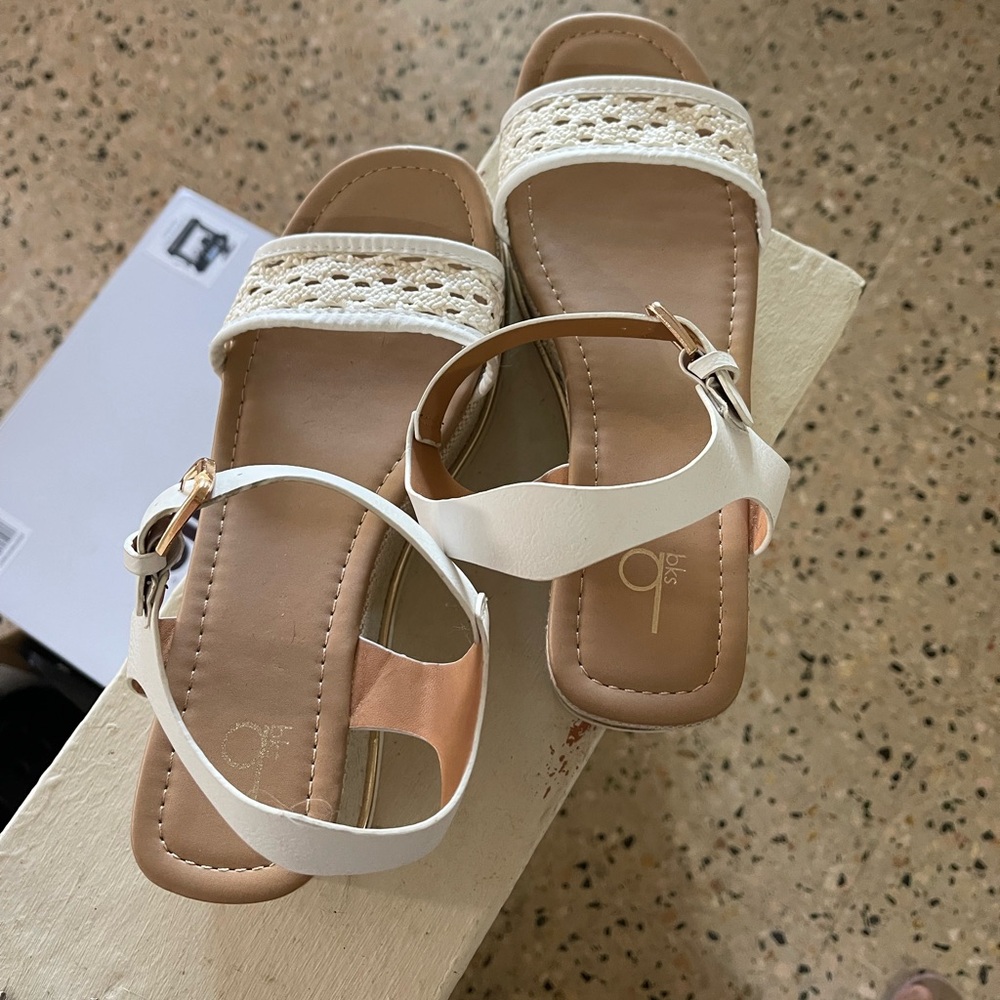 NEW | Bakers Platform - Picture 3 of 7
